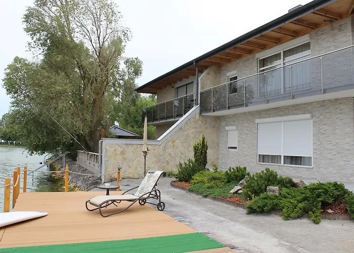 Parton Apartman Fonyód